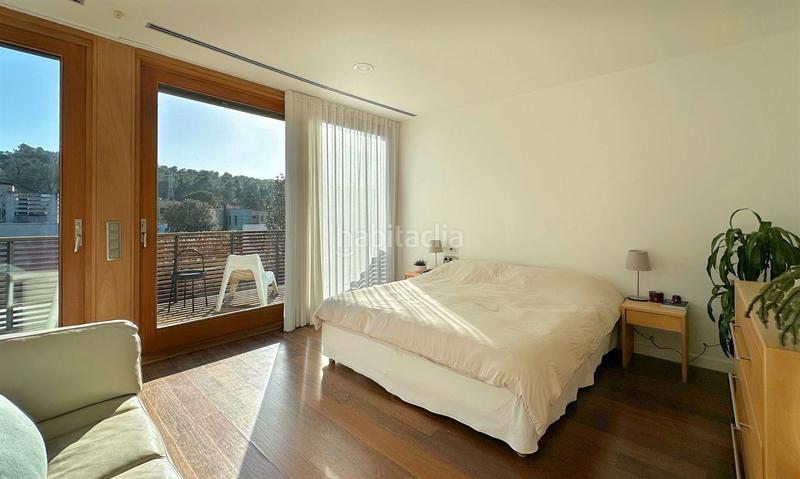 Foto 634c2bbc-ff6d-40fc-a046-891cac3904c5. Chalet mit kamin heizung parking pool in Golf-Can Trabal Sant Cugat del Vallès