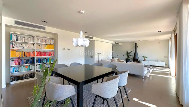 Foto b6a5b7f1-dbd5-4cb8-912f-f0394e49cafe. Chalet mit kamin heizung parking pool in Golf-Can Trabal Sant Cugat del Vallès