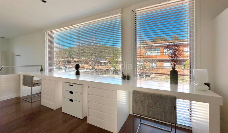 Foto 3dd92e86-5688-400c-99ba-815caf910e81. Chalet avec cheminée chauffage parking piscine dans Sant Cugat del Vallès