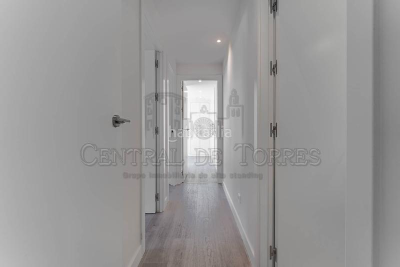 Foto 1101aafe-f5bf-43cb-b257-a62e9ca0a685. Rent penthouse with heating parking pool in Valdepastores-Las Encinas Boadilla del Monte