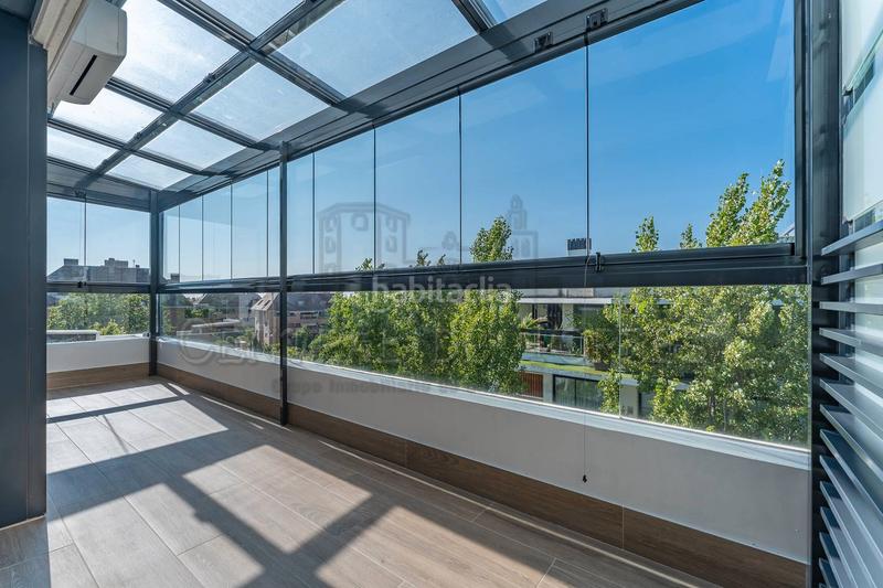 Foto b74907ab-47a8-46f3-86d3-0b1fffd66ad4. Rent penthouse with heating parking pool in Valdepastores-Las Encinas Boadilla del Monte