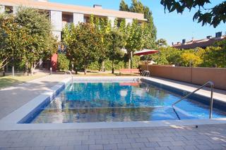 Rent Duplex in Mira-sol