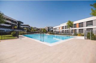 Miete Etagenwohnung  Calle acanto