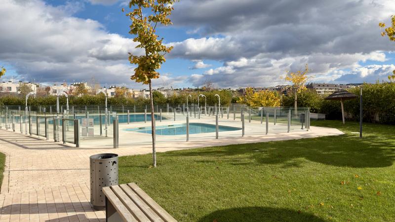 Foto 1cef1fc7-6de2-4daf-896c-4d2a66b095f0. Lloguer planta baixa amb calefacció aparcament piscina a Boadilla del Monte