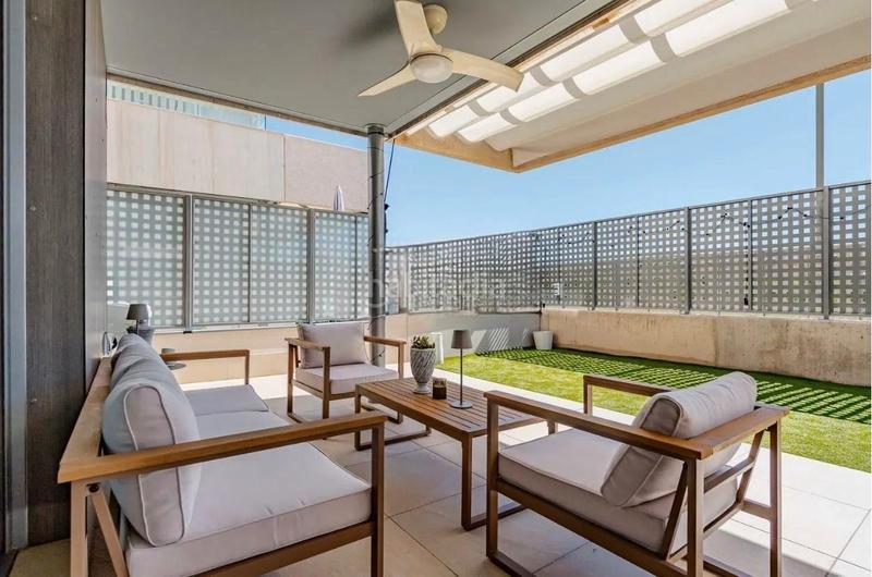 Foto 3823d42d-0e7b-473c-a41a-ed9f293281c2. Rent ground floor with heating parking pool in Valenoso Boadilla del Monte