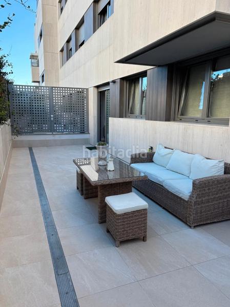 Foto ad7246b2-3578-4eae-b37b-56863172dacb. Location rez-de-chaussée avec chauffage parking piscine dans Boadilla del Monte