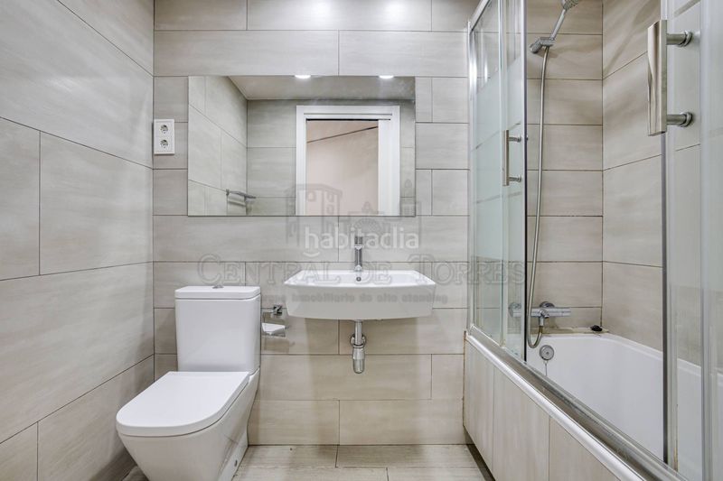 Foto bf147e5f-0b43-4647-8056-76e27f2fd8c6. Ground floor with heating parking pool in Turó de Can Mates Sant Cugat del Vallès