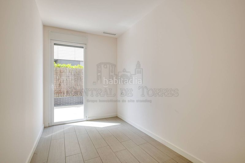 Foto d0592a63-ec87-48ed-a5a7-a76073a2118c. Ground floor with heating parking pool in Turó de Can Mates Sant Cugat del Vallès