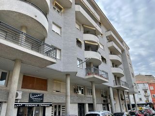 Piso en Carrer jacint verdaguer, 4. Piso en venta en balaguer