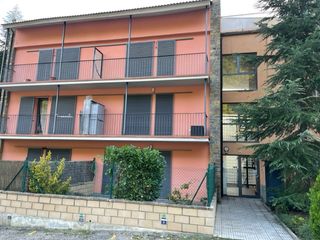 Ground floor in Sant nicolau, 3 esc c. Pllanta baja en venta senterada