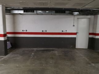 Parking moto en Ronda president francesc macià, 84. 3 plazas de moto