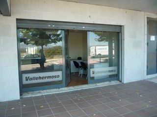 Local Comercial en Ronda president francesc macià, 46. Local perfecto para tu negocio