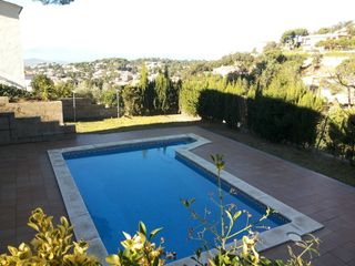 Casa  H10 aiguaviva park+ *. Casa 6hab con piscina y vistas!