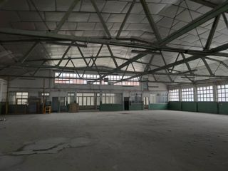 Rent Industrial building in Avinguda francesc macia, 97. Oportunidad en la zona
