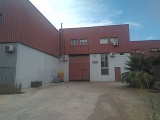 Industrial building  Carrer plana (la). Nave diáfana